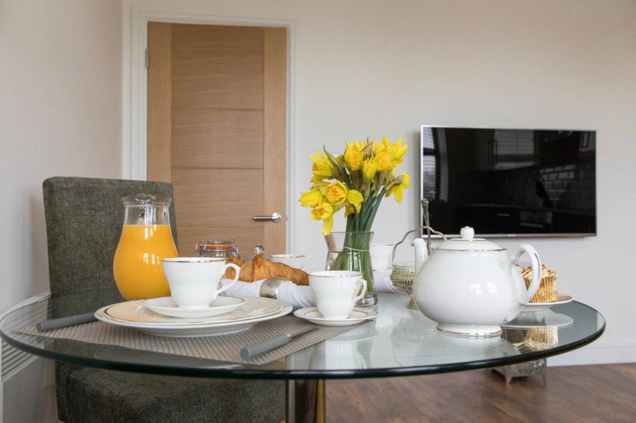 City Apartments By Elegance Living Peterborough Ngoại thất bức ảnh