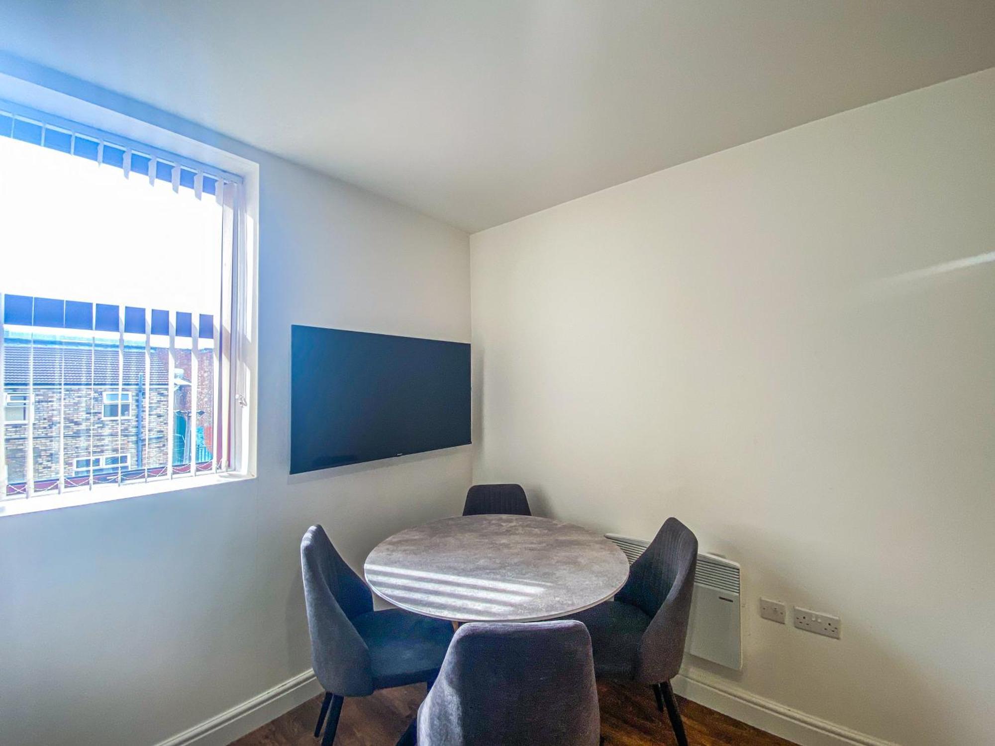 City Apartments By Elegance Living Peterborough Ngoại thất bức ảnh