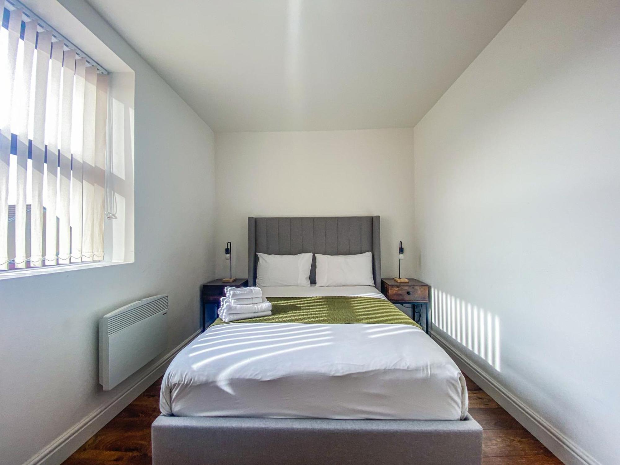 City Apartments By Elegance Living Peterborough Ngoại thất bức ảnh